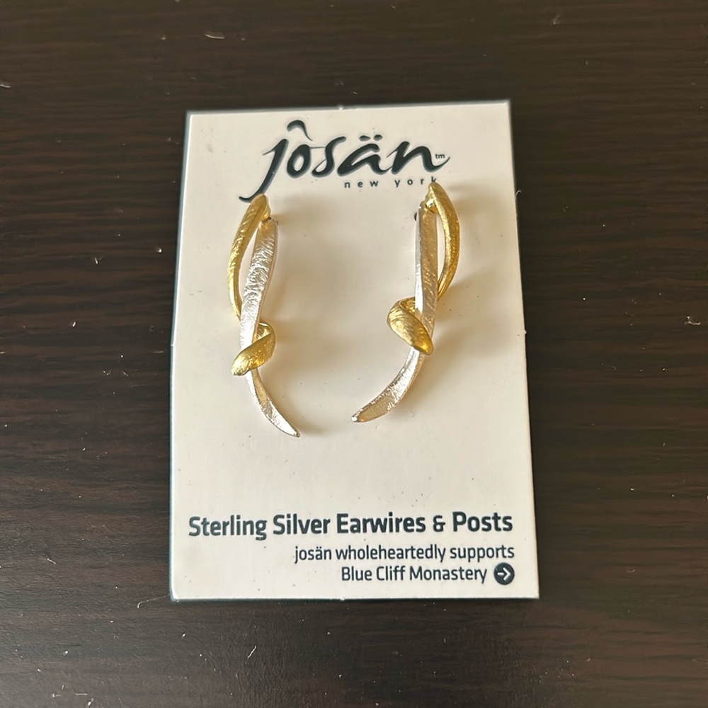 Dangling earrings